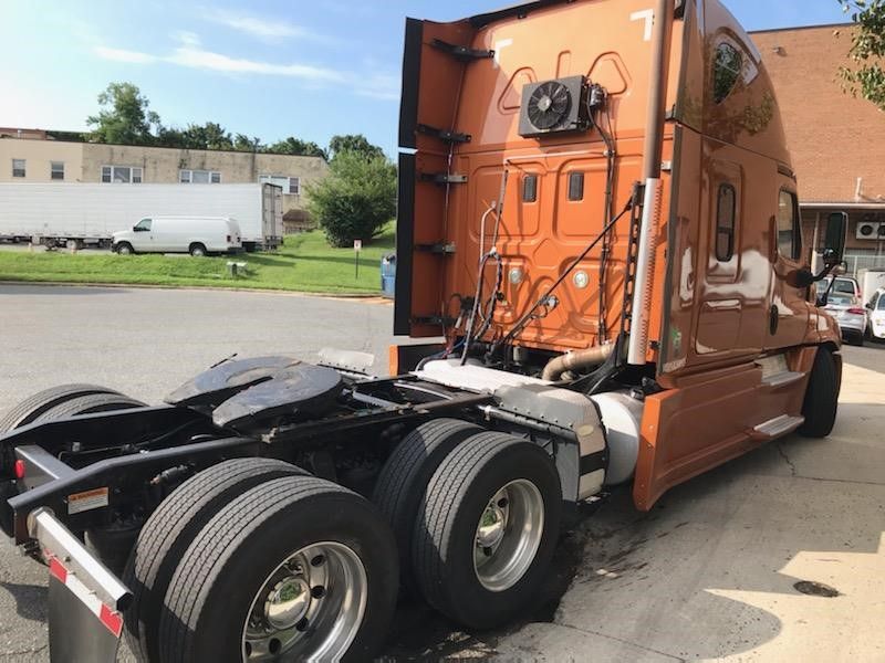 2015 FREIGHTLINER CASCADIA 125 6099149795