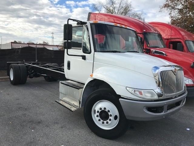 2017 INTERNATIONAL DURASTAR 4300 8004939493